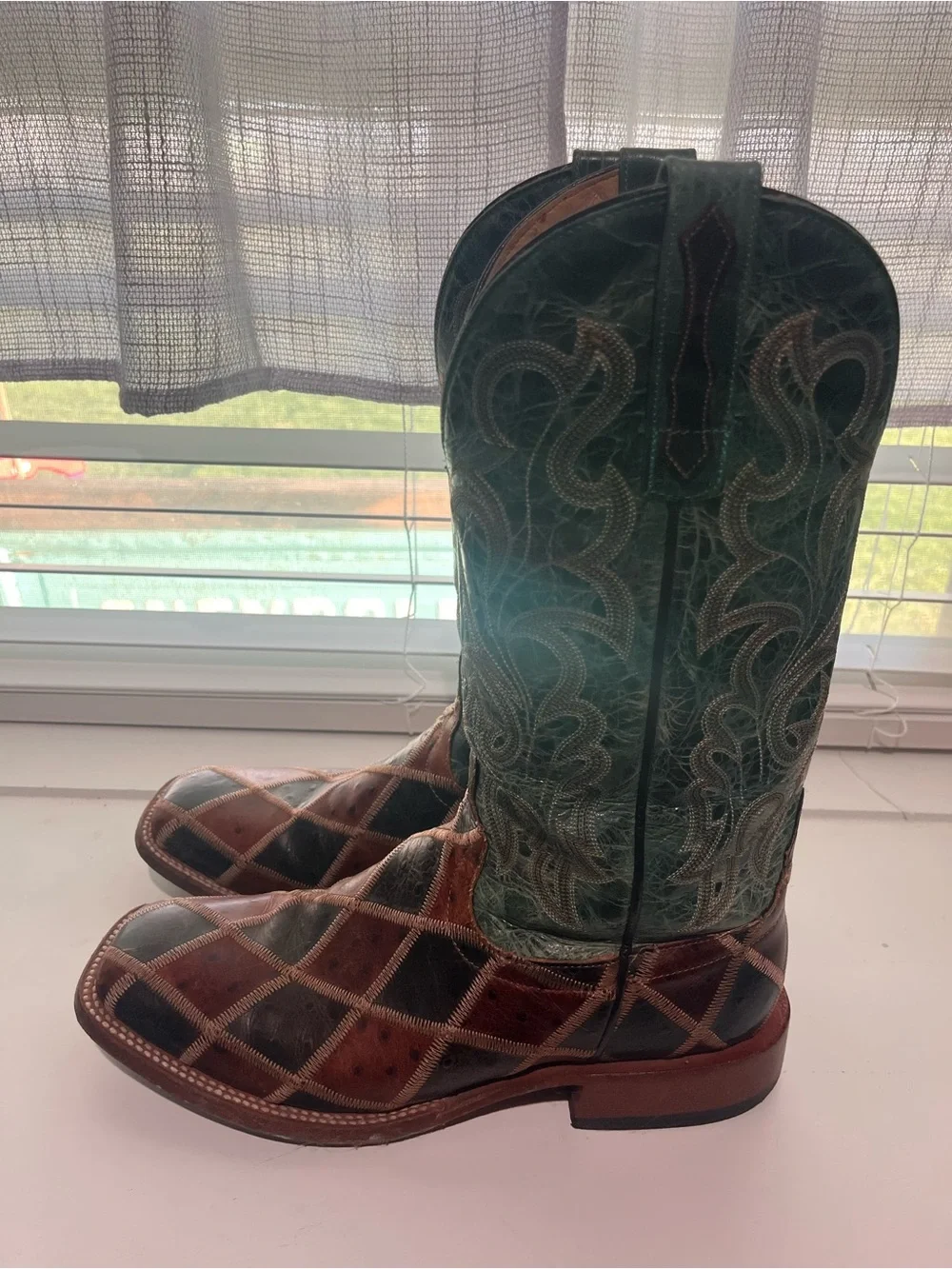 Men's Two-Tone Leather Western Boots - Brown & Green